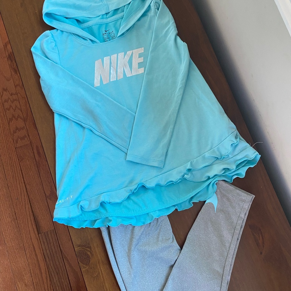 Nike Light Blue Hoodie and Silver Leggings Set